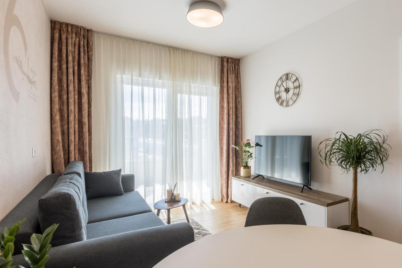 6 Islands - Holiday & Business Apartments - Free Garage Parking Split Exterior foto